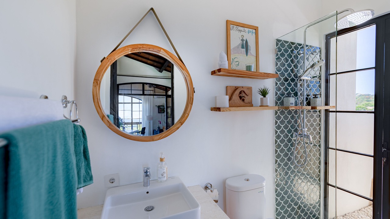 Photo of Bathroom in Pecatu