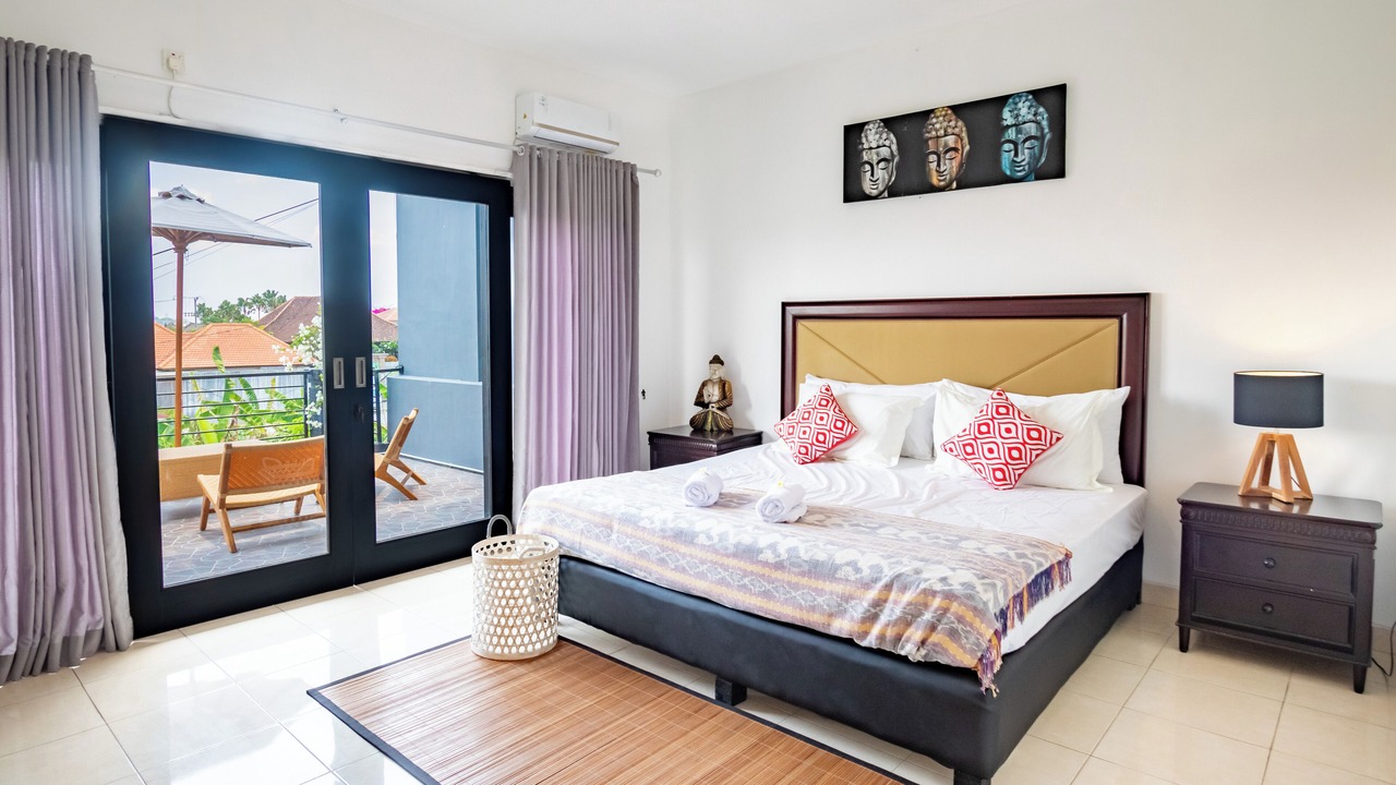 Photo of Bedroom in Raya Kuta