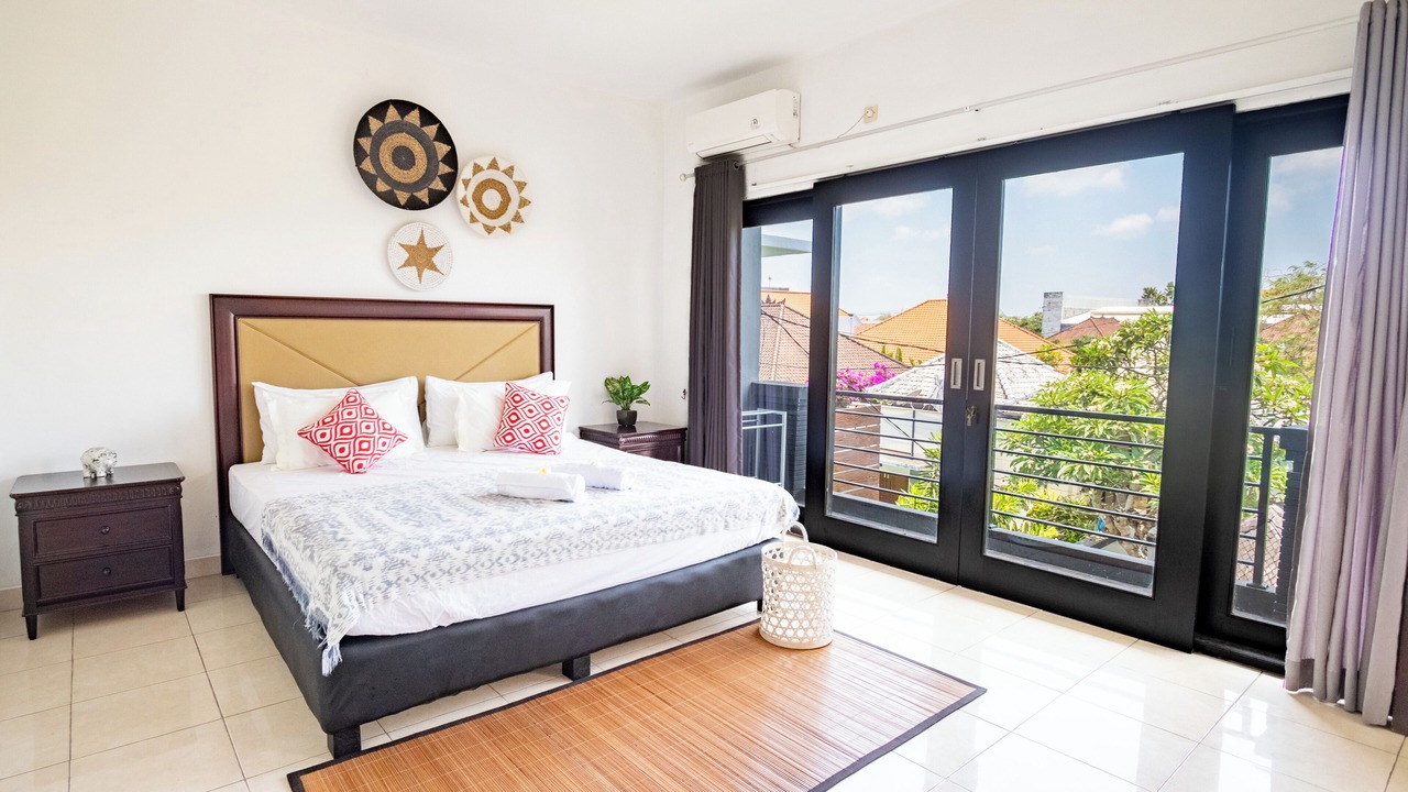 Photo of Bedroom in Raya Kuta