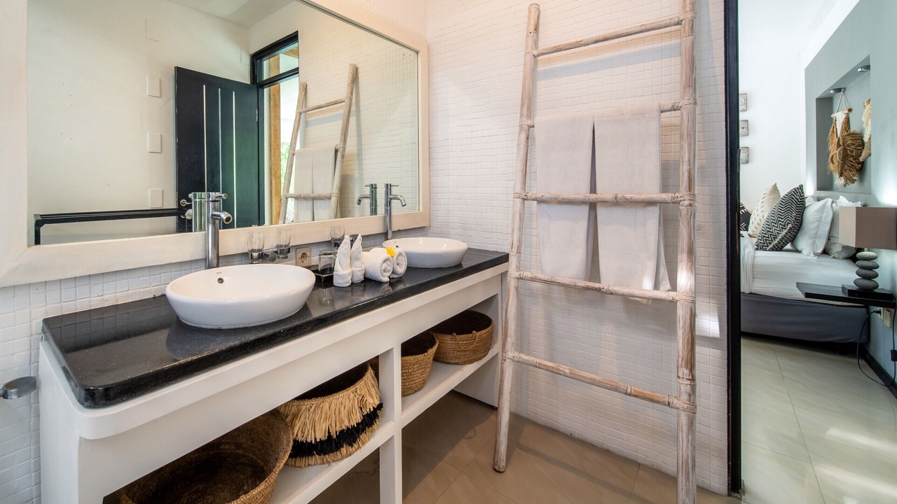 Photo of Bathroom in Nakula