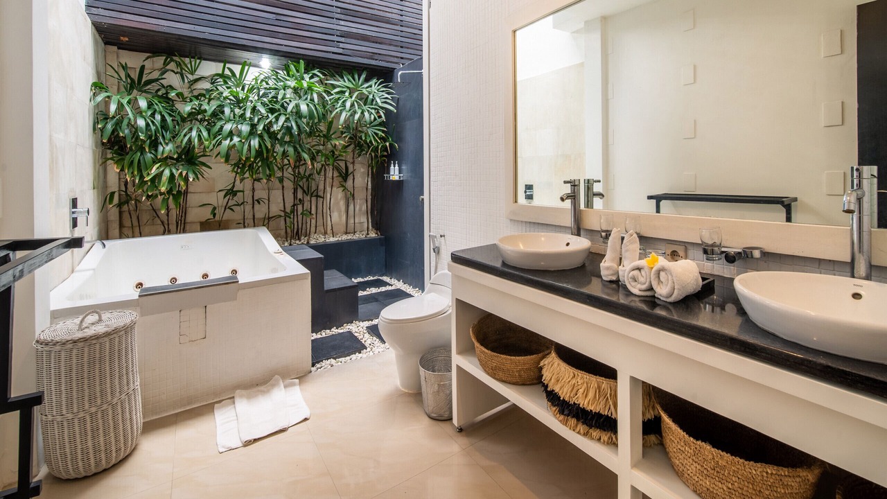 Photo of Bathroom in Nakula
