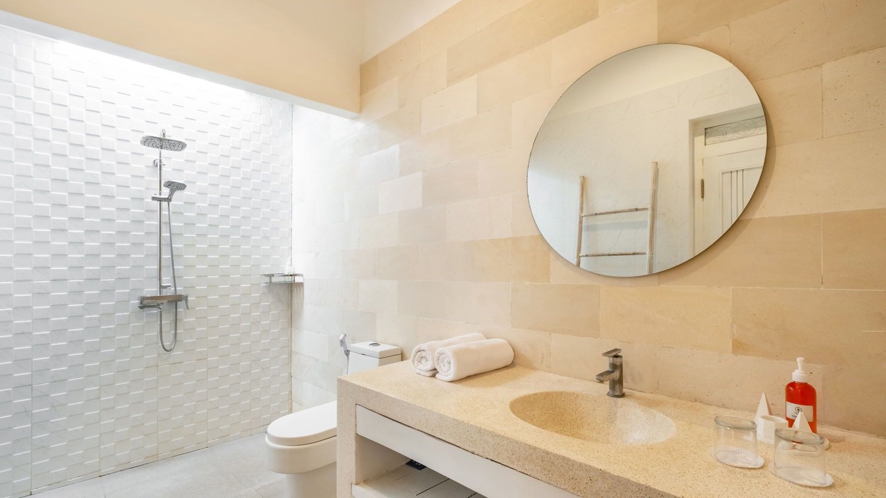 Photo of Bathroom in Drupadi