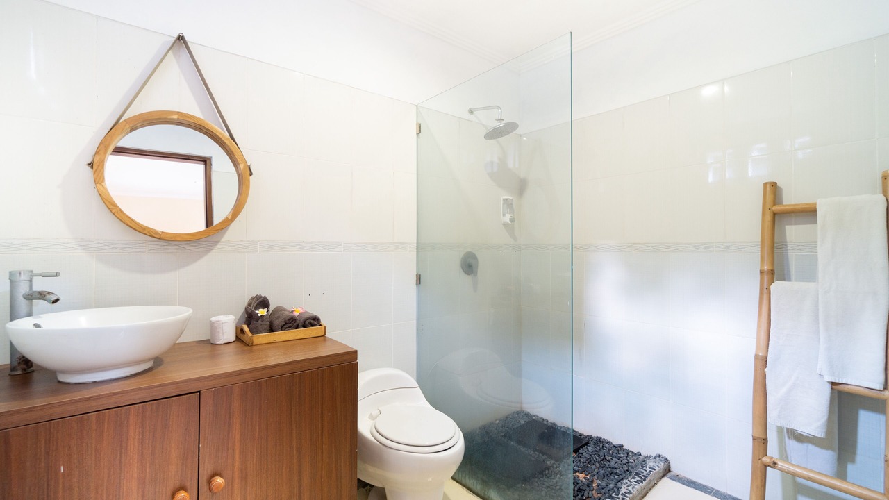 Photo of Bathroom in Nakula