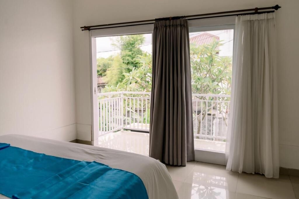 Photo of Bedroom in Sunset Road