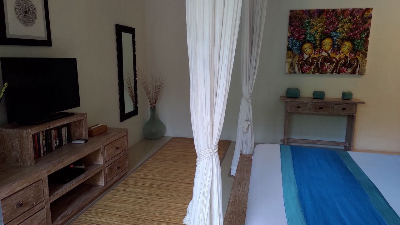 Photo of Bedroom in Drupadi