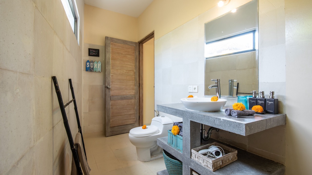 Photo of Bathroom in Pererenan