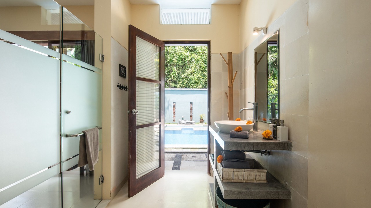 Photo of Bathroom in Pererenan