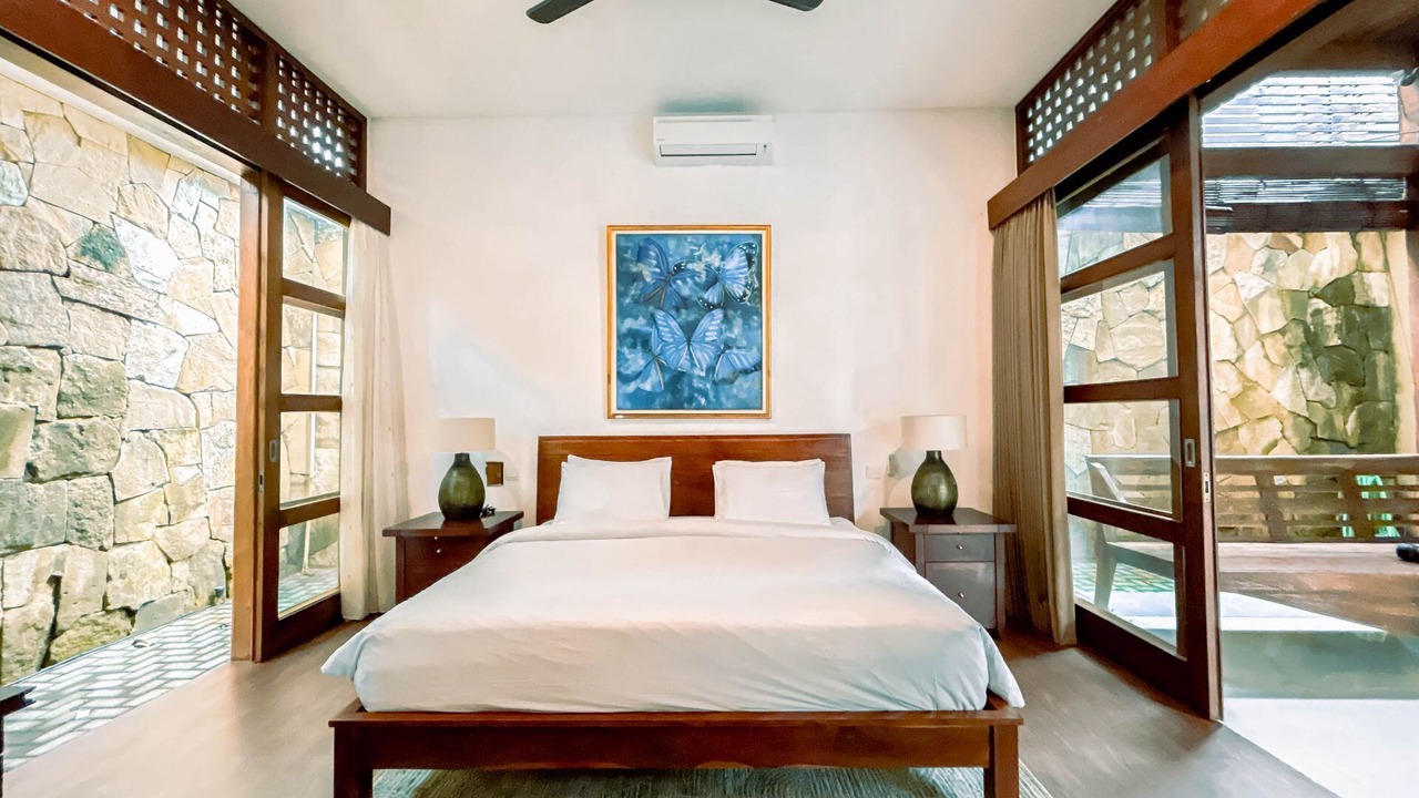 Photo of Bedroom in Sunset Road