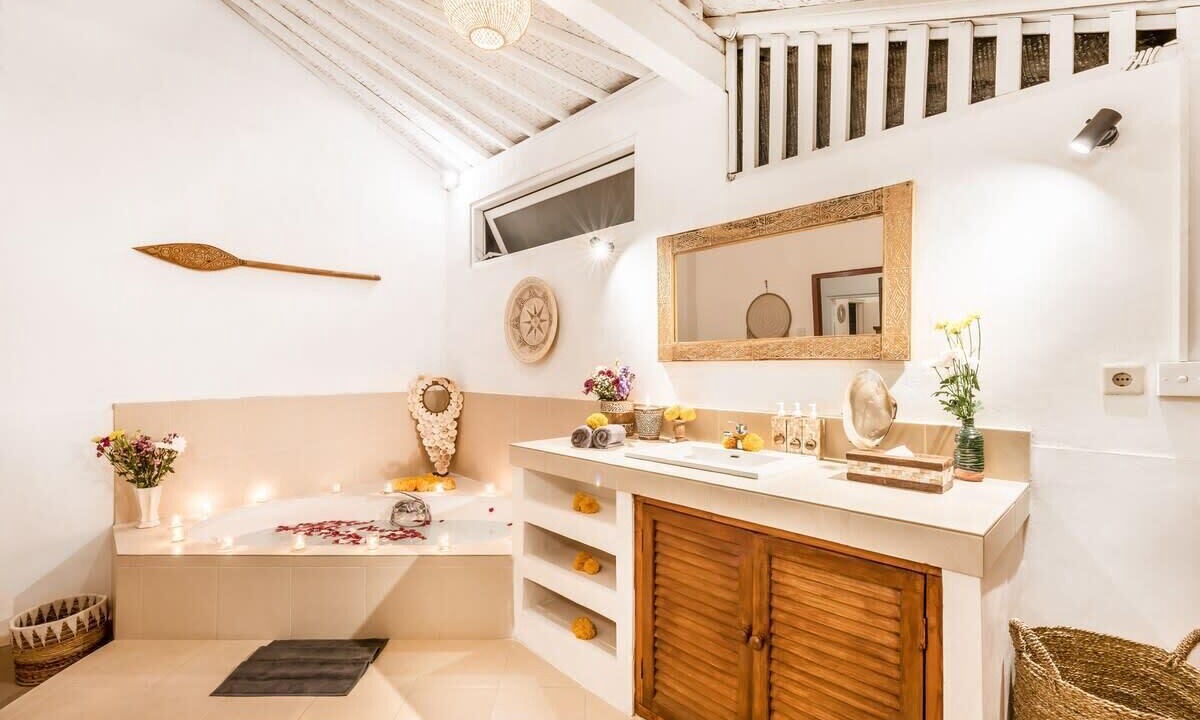 Photo of Bathroom in Nakula
