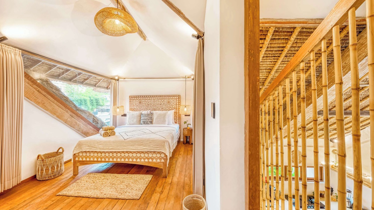 Photo of Bedroom in Drupadi