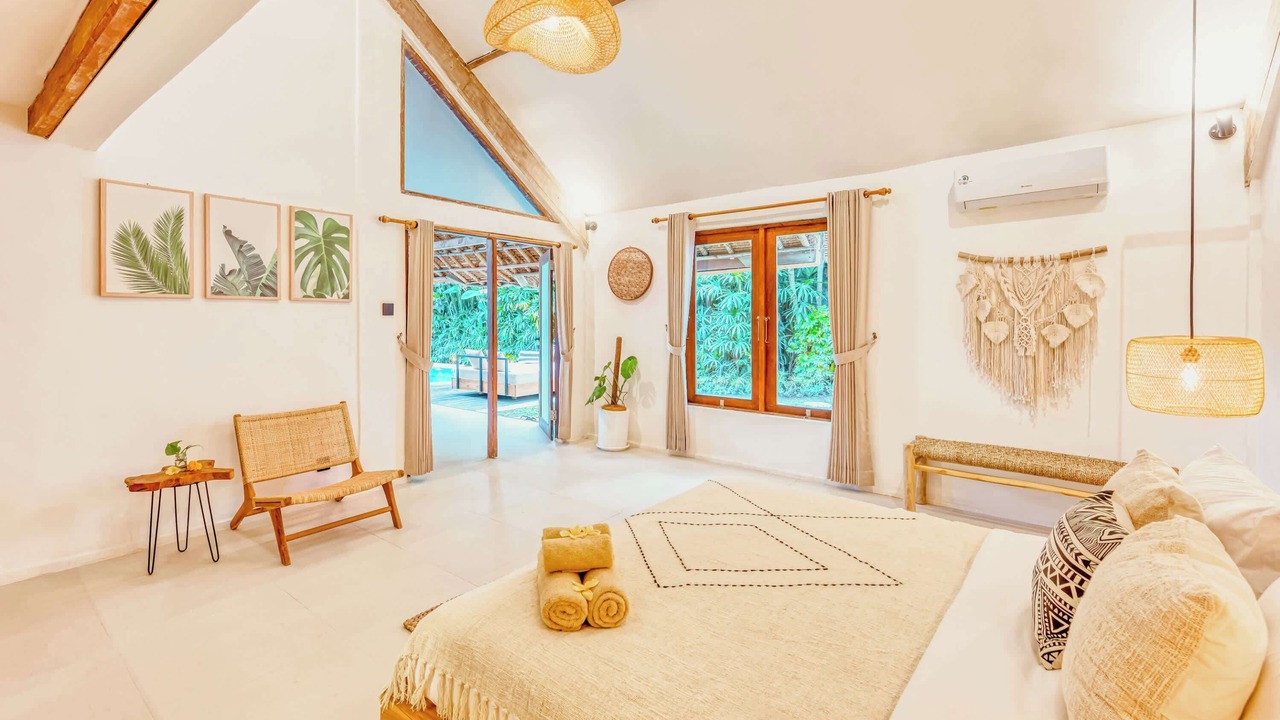 Photo of Bedroom in Drupadi