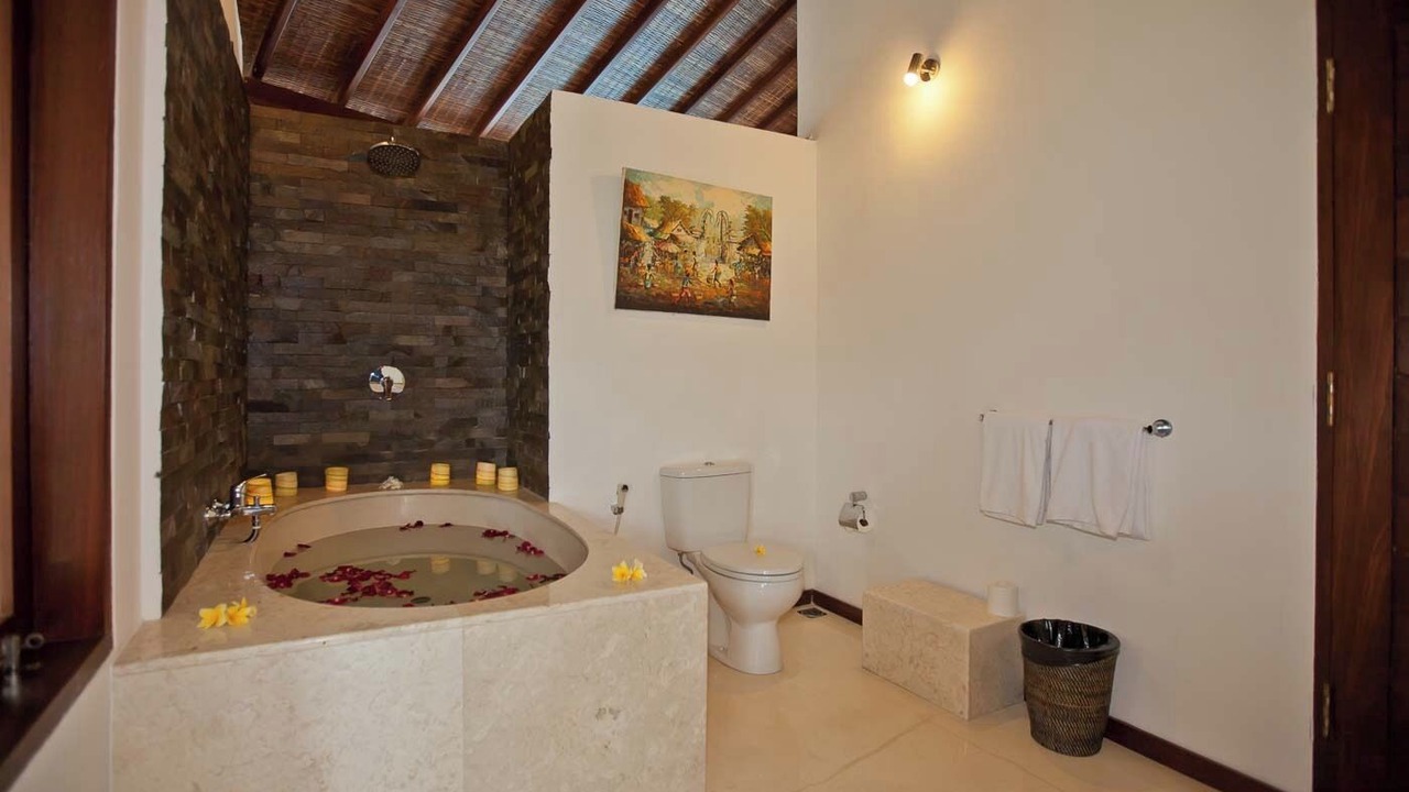 Photo of Bathroom in Nakula