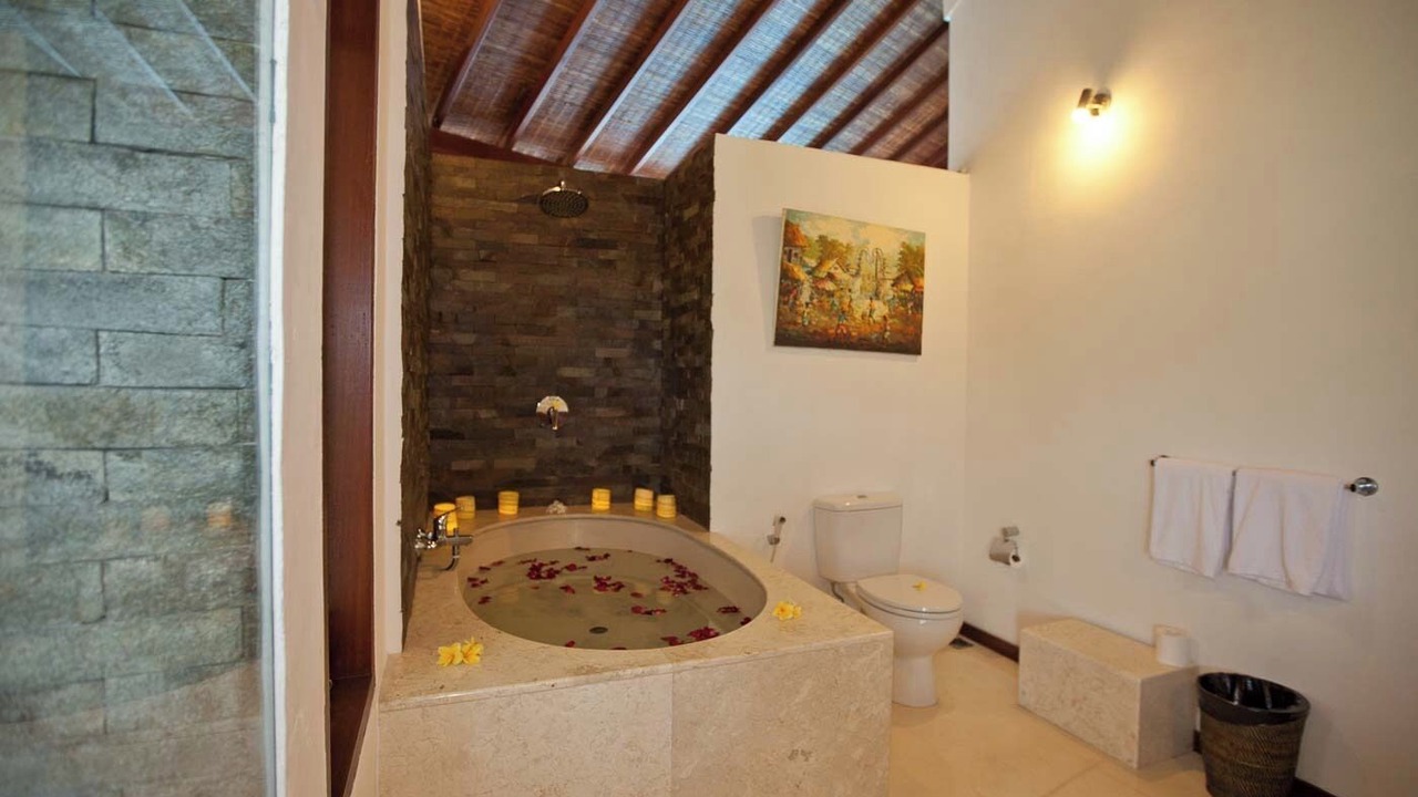 Photo of Bathroom in Nakula