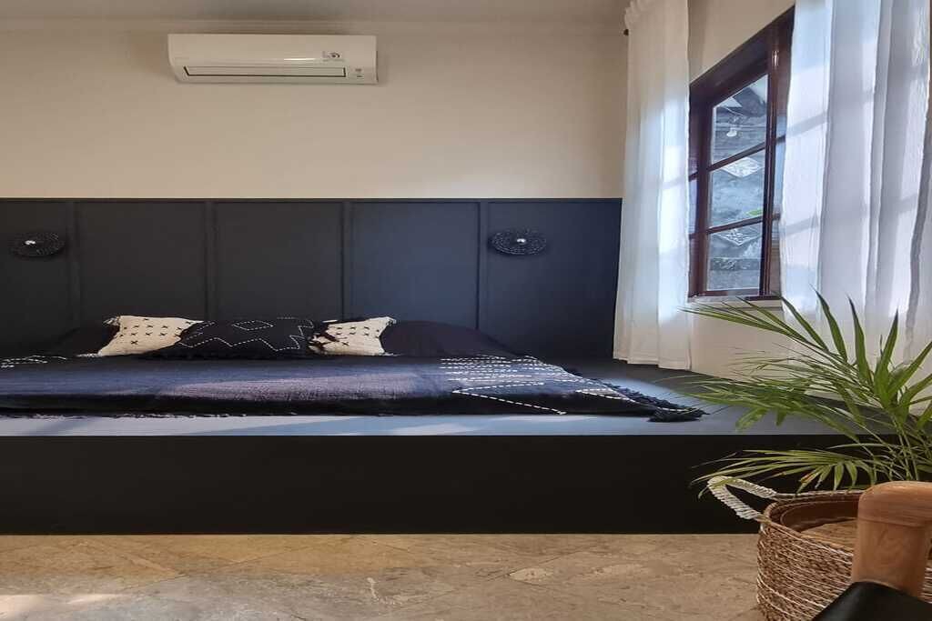 Photo of Bedroom in Mumbul