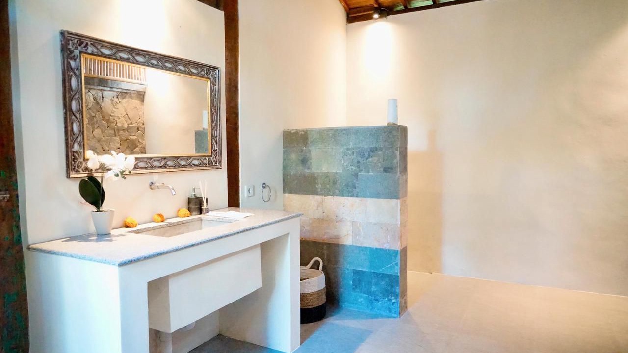 Photo of Bathroom in Lodtunduh
