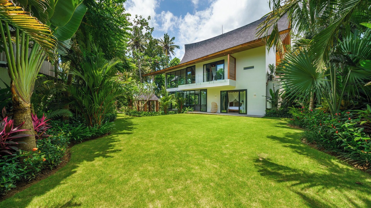 Photo of Outdoor in Seseh