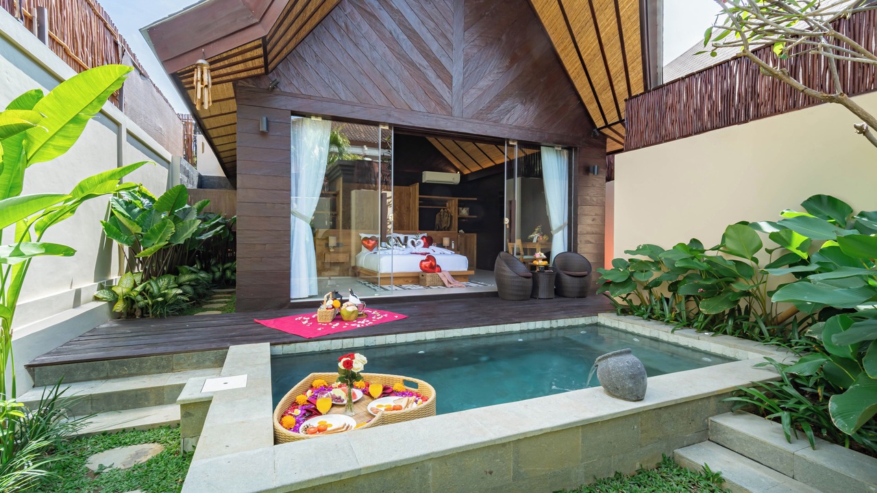 Photo of Outdoor in Kartika Plaza