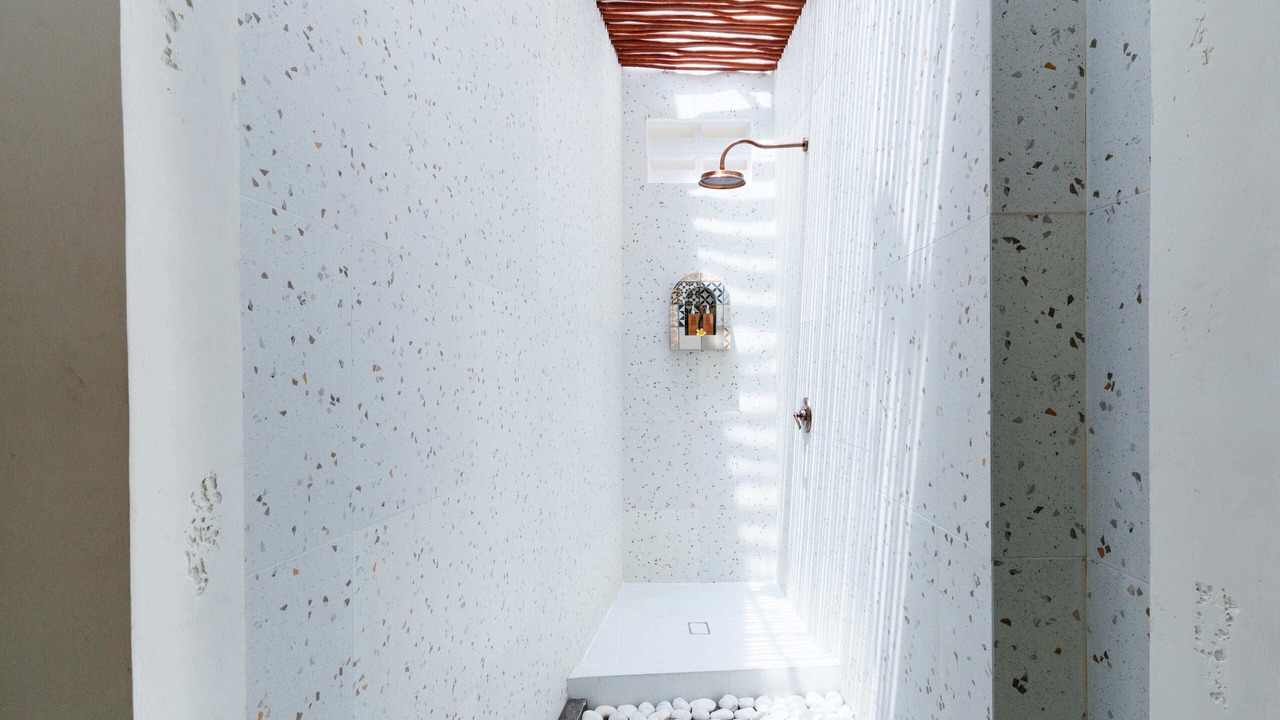 Photo of Bathroom in Kartika Plaza