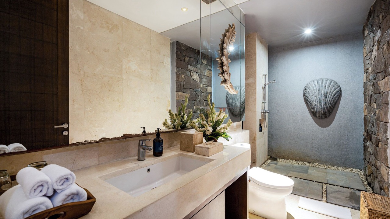 Photo of Bathroom in Sawangan