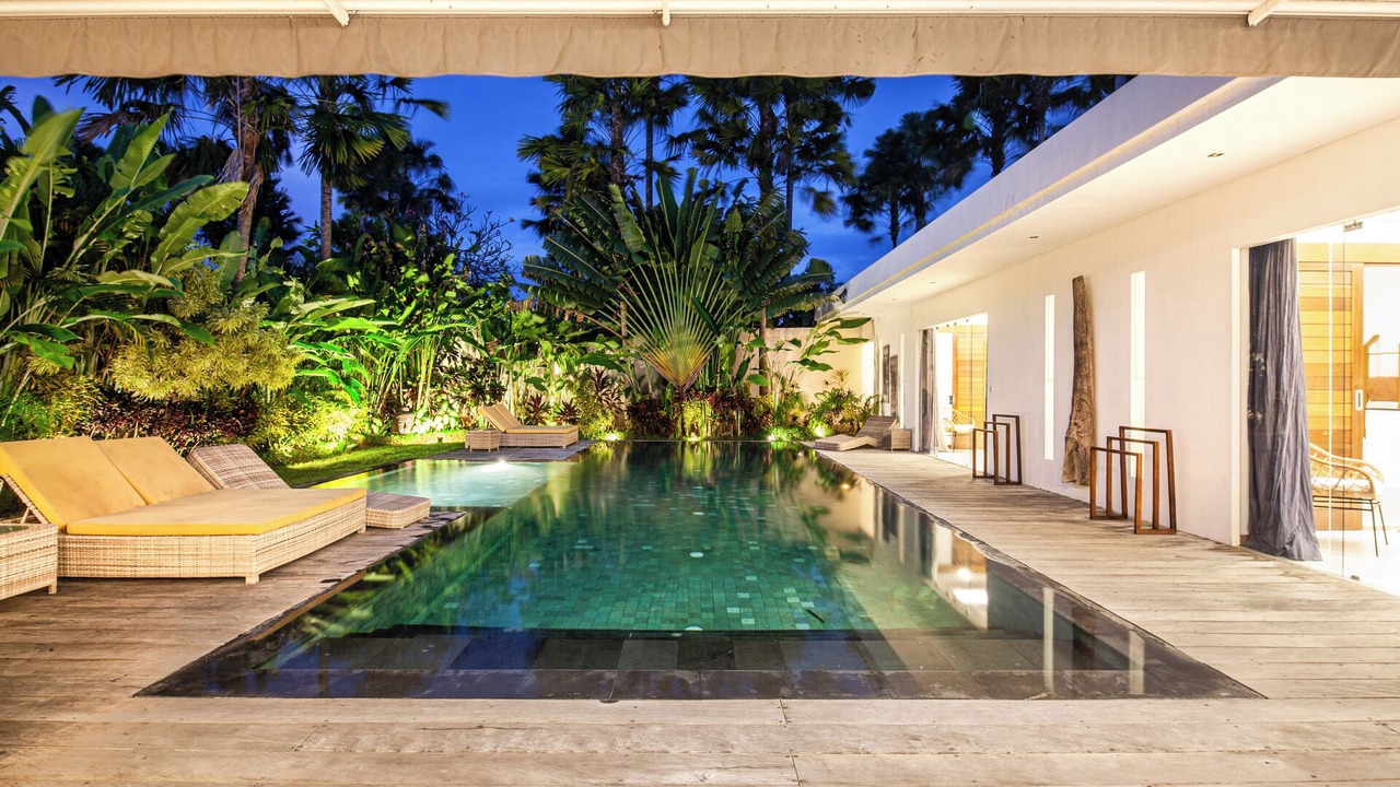 Photo of Outdoor in Sunset Road