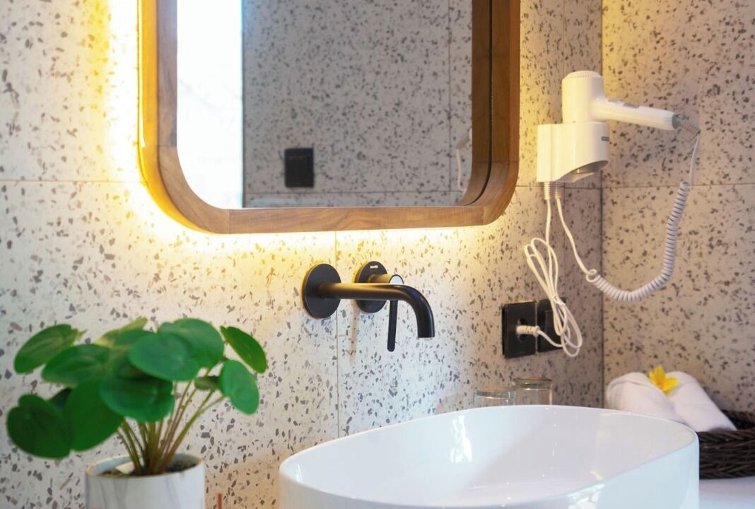 Photo of Bathroom in Mumbul