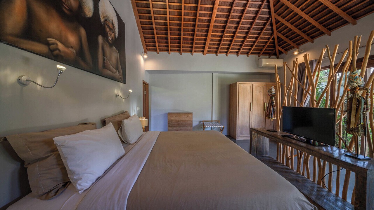 Photo of Bedroom in Sunset Road