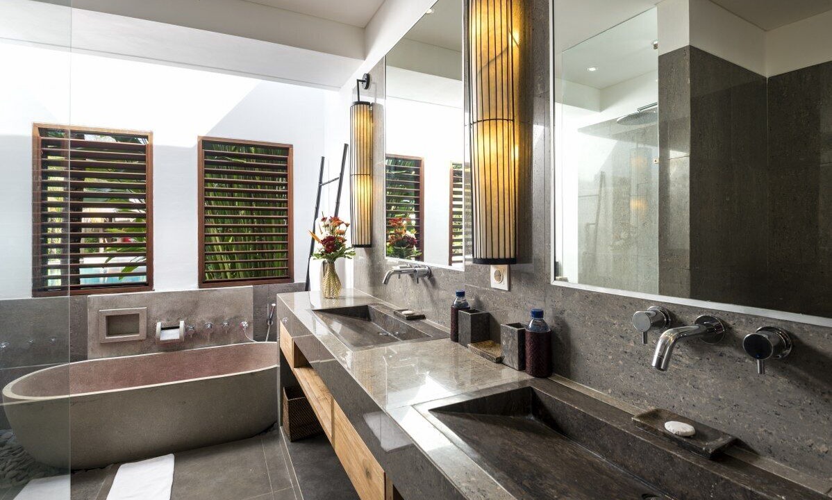 Photo of Bathroom in Dyanapura