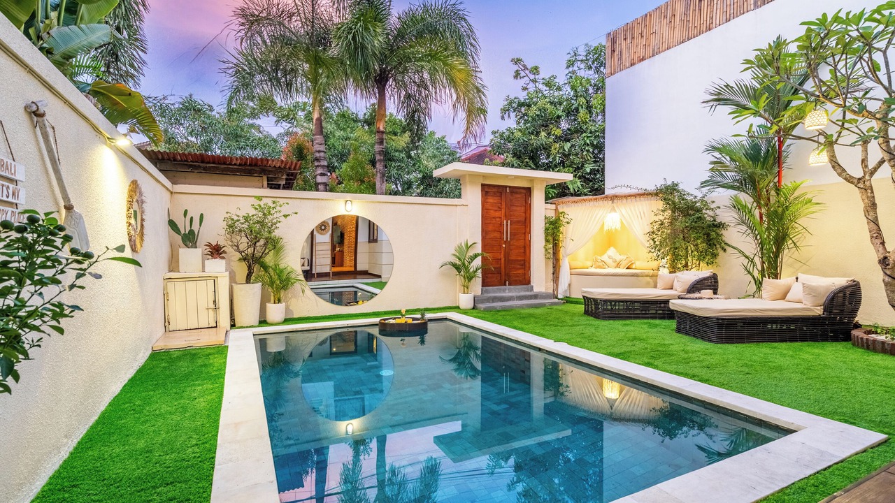 Photo of Outdoor in Sunset Road