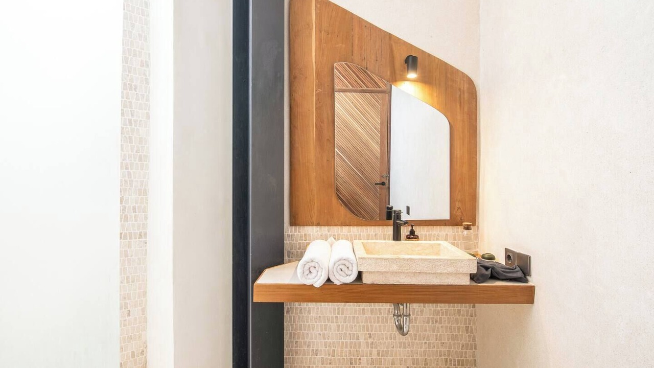 Photo of Bathroom in Pererenan
