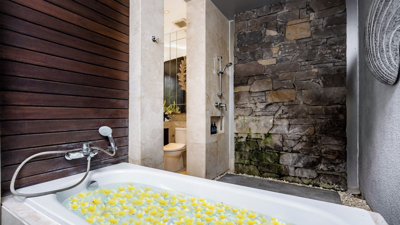 Photo of Bathroom in Sawangan