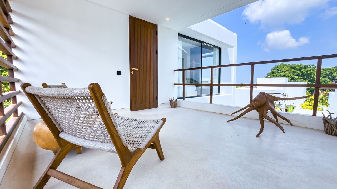 Photo of Patio Balcony in Babakan