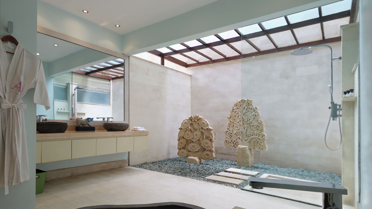 Photo of Bathroom in Munggu