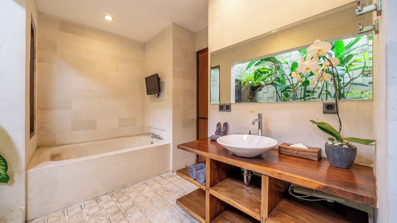 Photo of Bathroom in Dyanapura