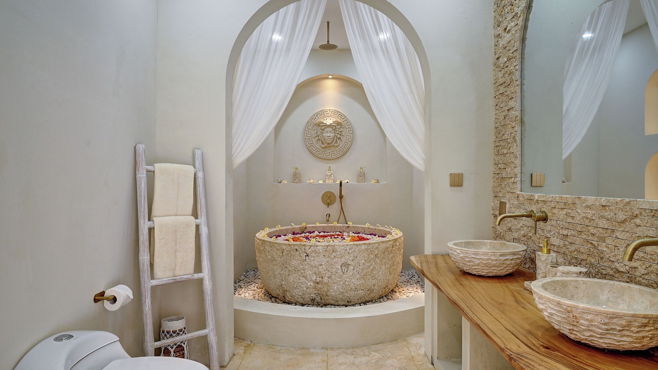 Photo of Bathroom in Sunset Road