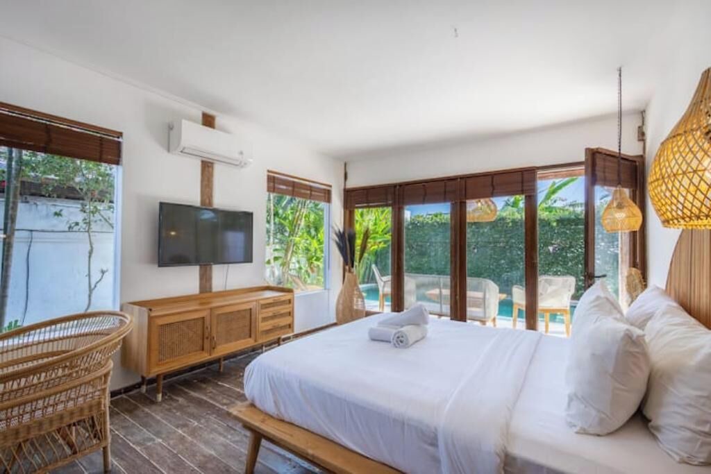 Photo of Bedroom in Kartika Plaza