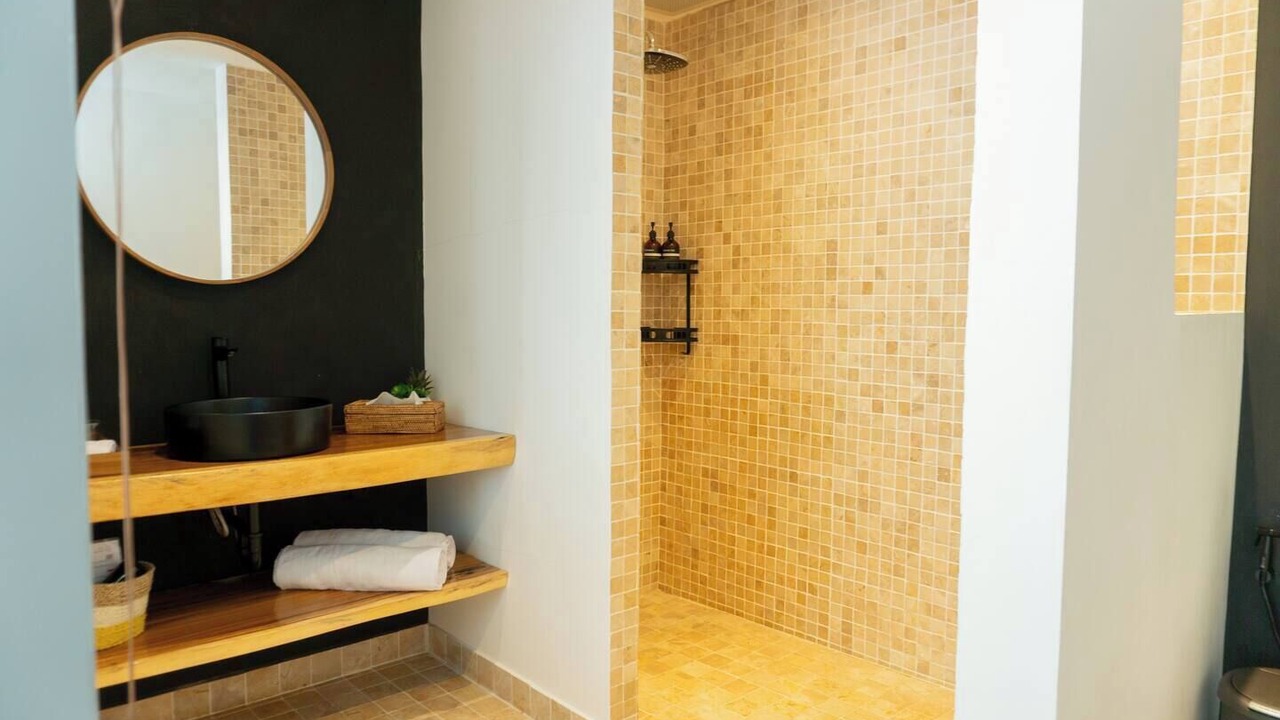 Photo of Bathroom in Nakula