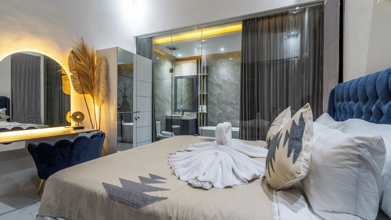 Photo of Bedroom in Drupadi