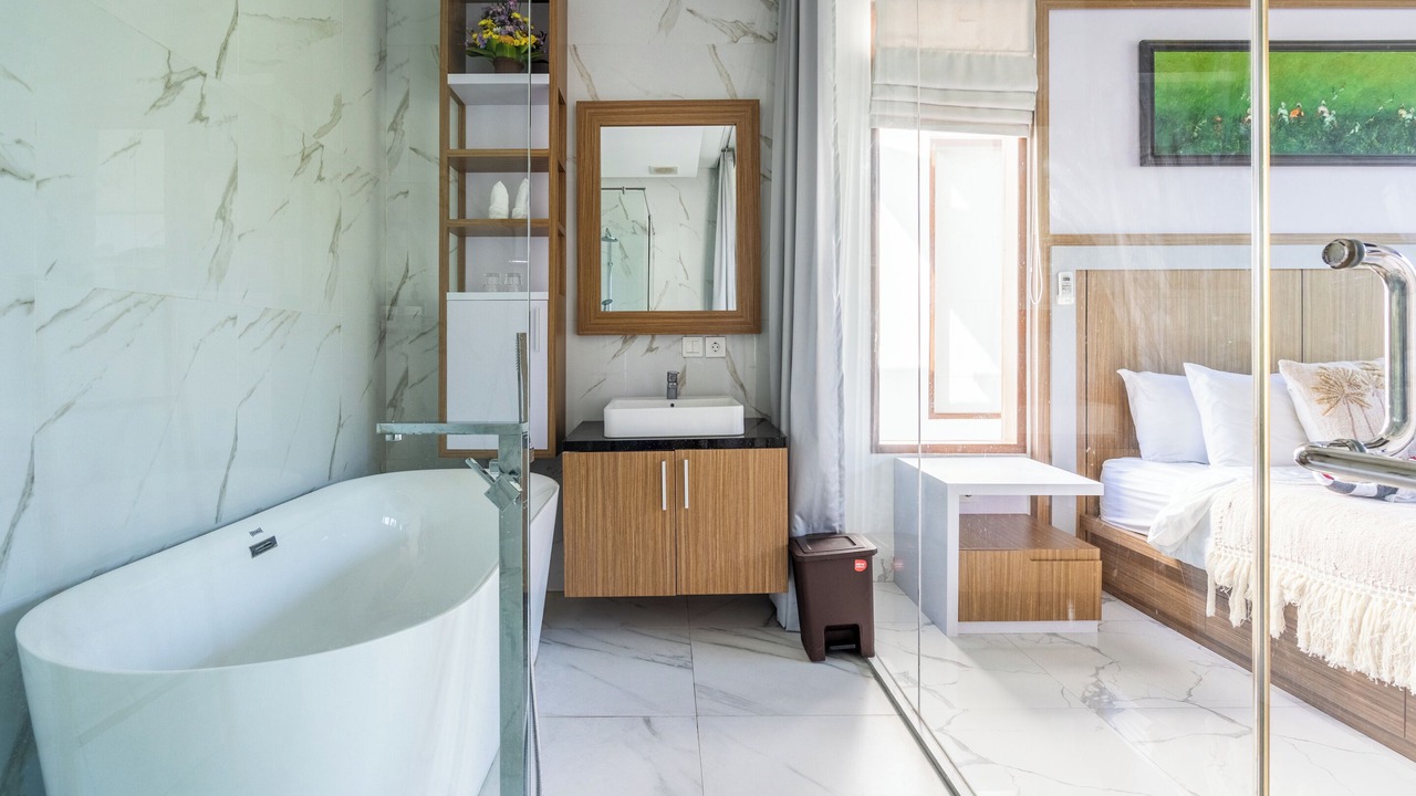 Photo of Bathroom in Sunset Road