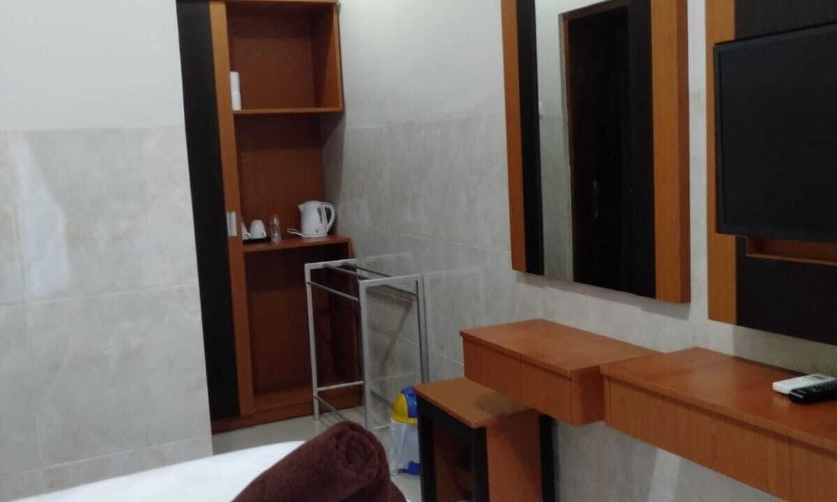 Photo of Bedroom in Kartika Plaza