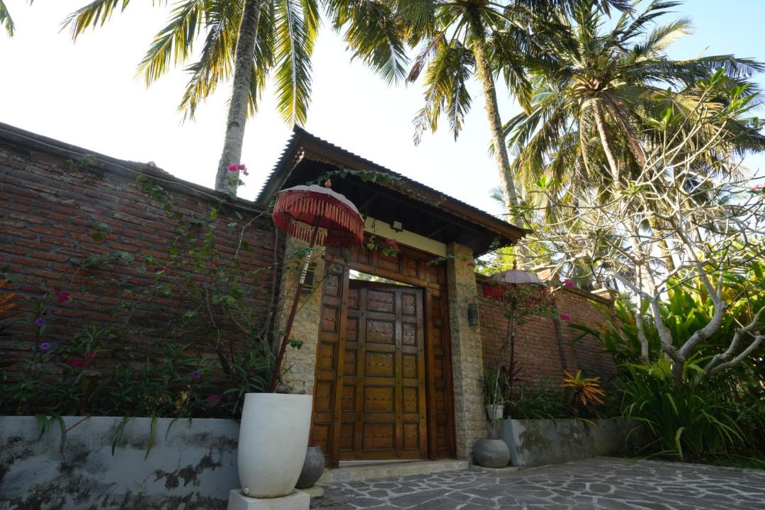Photo of Others in Pekutatan