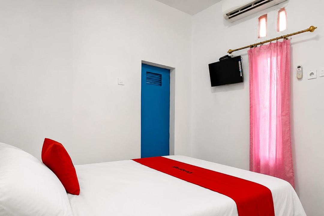 Photo of Bedroom in Batu Karas