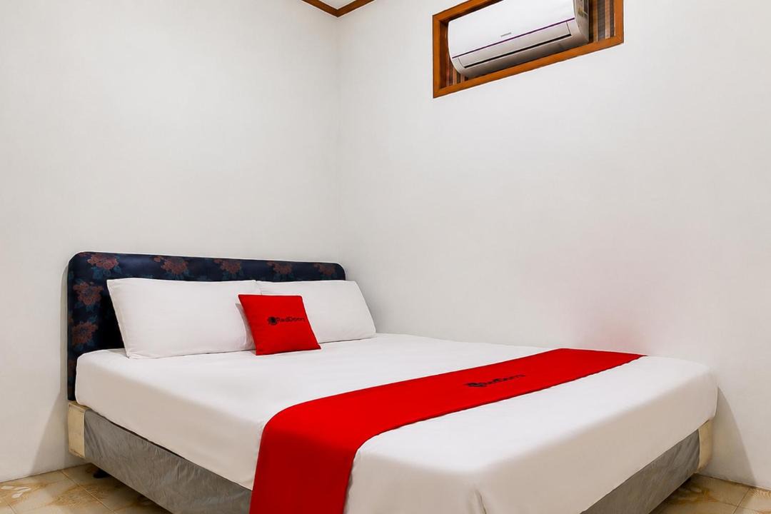 Photo of Bedroom in Batu Karas