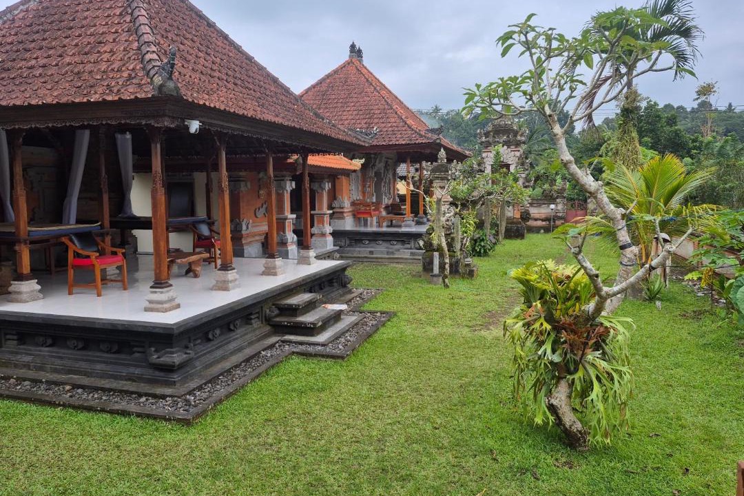 Photo of Others in Selat