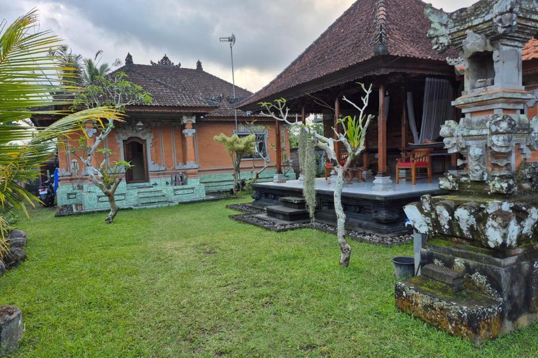 Photo of Others in Selat