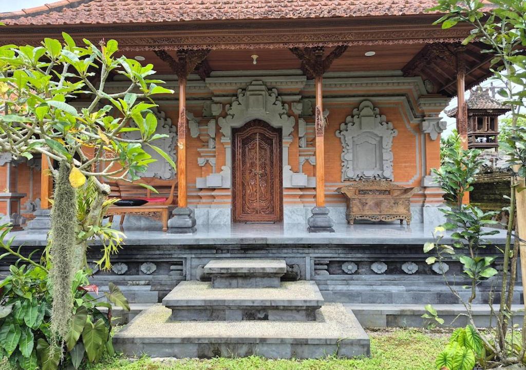 Photo of Others in Selat