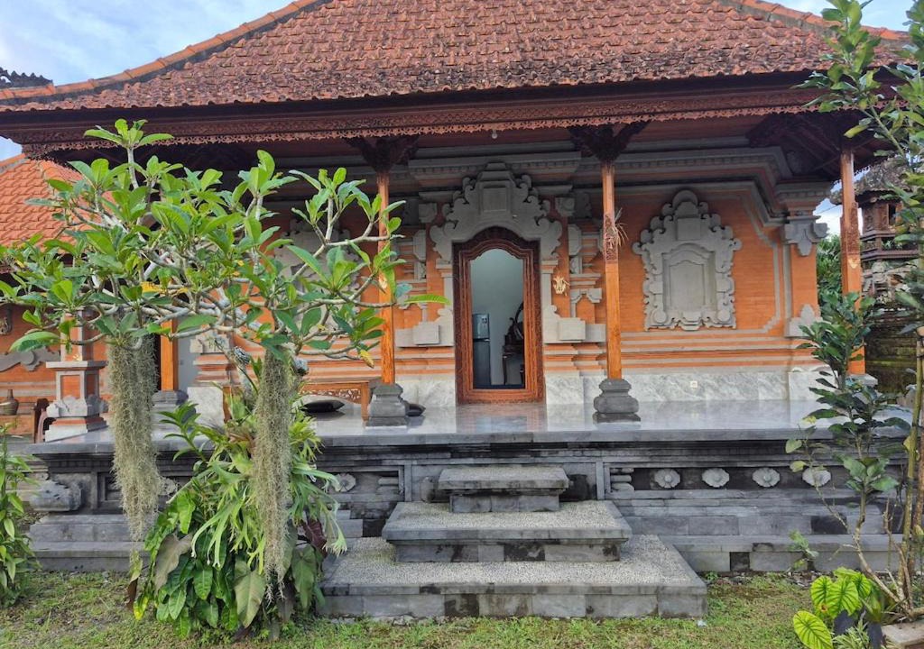 Photo of Others in Selat