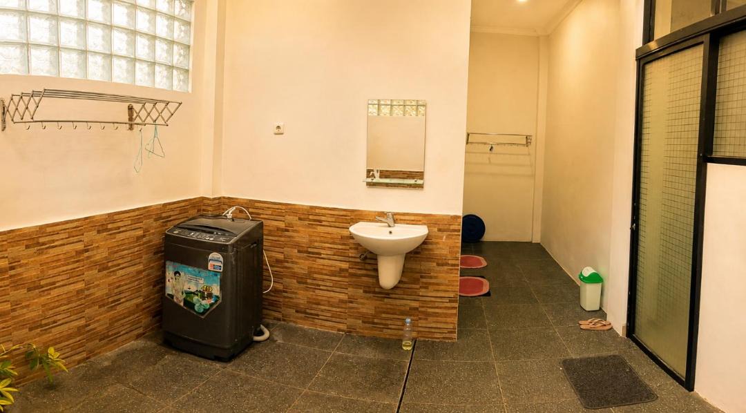 Photo of Bathroom in Temon