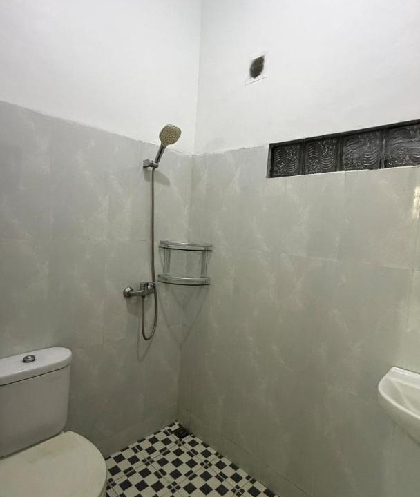 Photo of Bathroom in Sunset Road