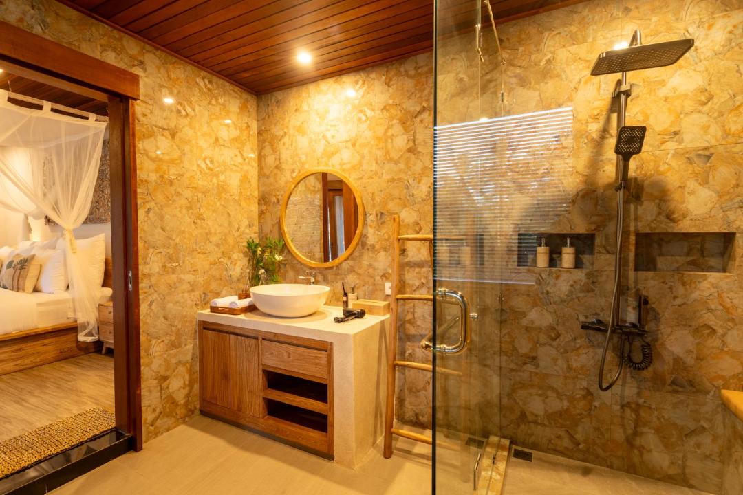 Photo of Bathroom in Sambahan