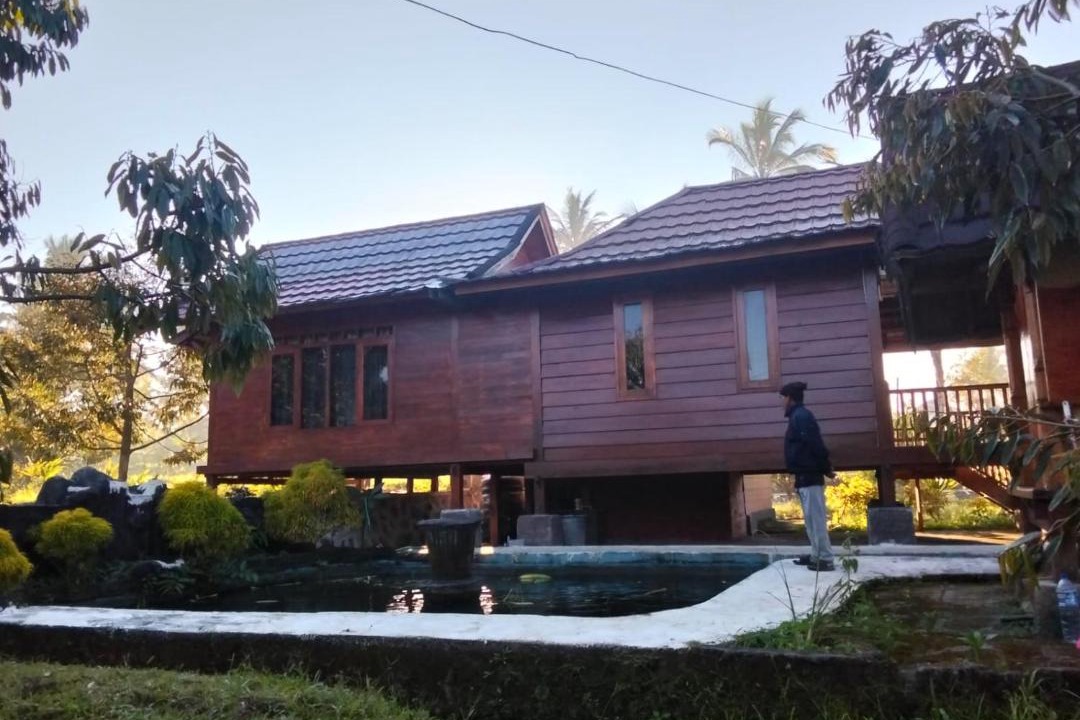 Photo of Others in Tetebatu